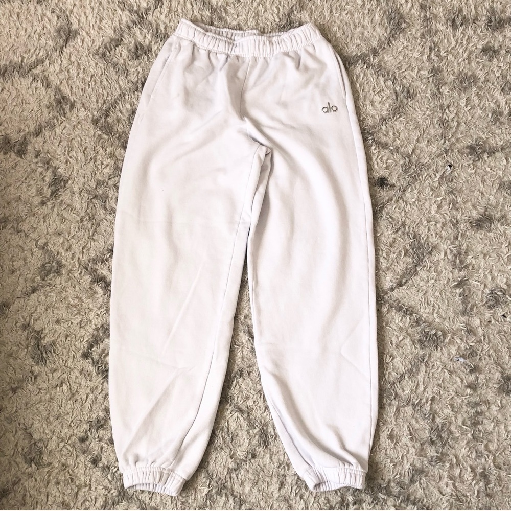 Alo Yoga Accolade Sweatpant White S - Picture 7 of 16